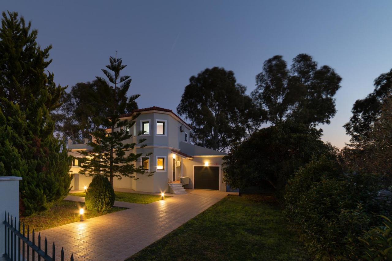 Villa Louke Ліксурі Екстер'єр фото